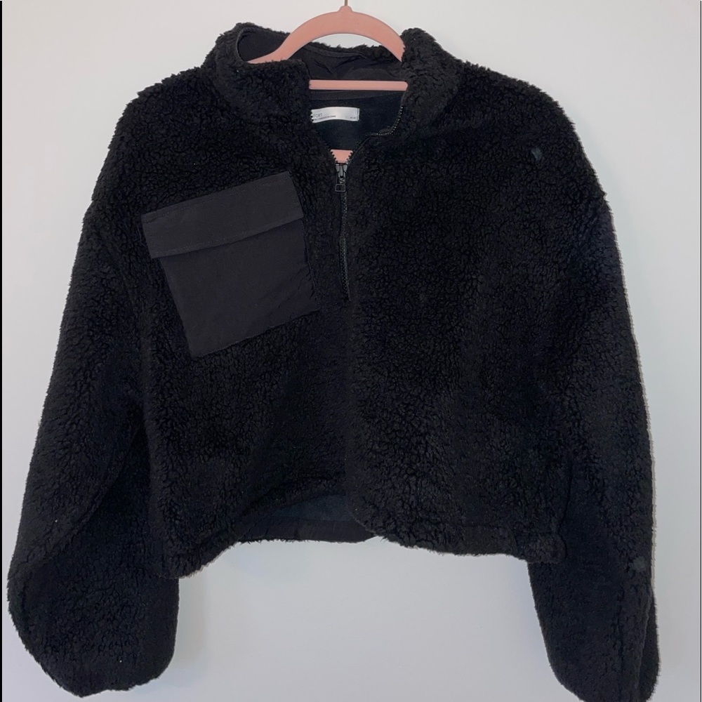 OAK + FORT - BLACK CROPPED 1/4 ZIP SWEATER
